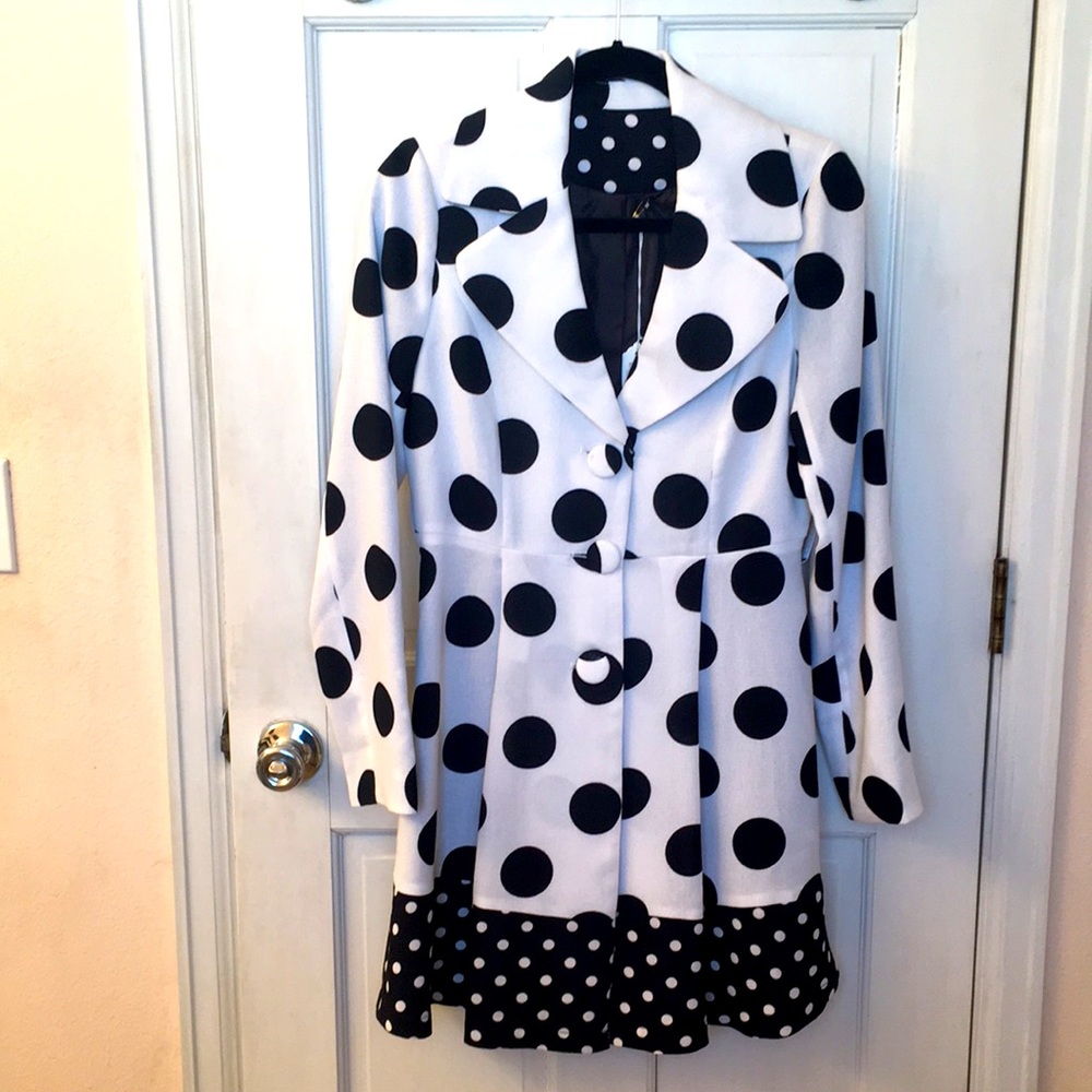 Italian Polka Dot Coat Dress. Size Medium. Brand new, never worn!